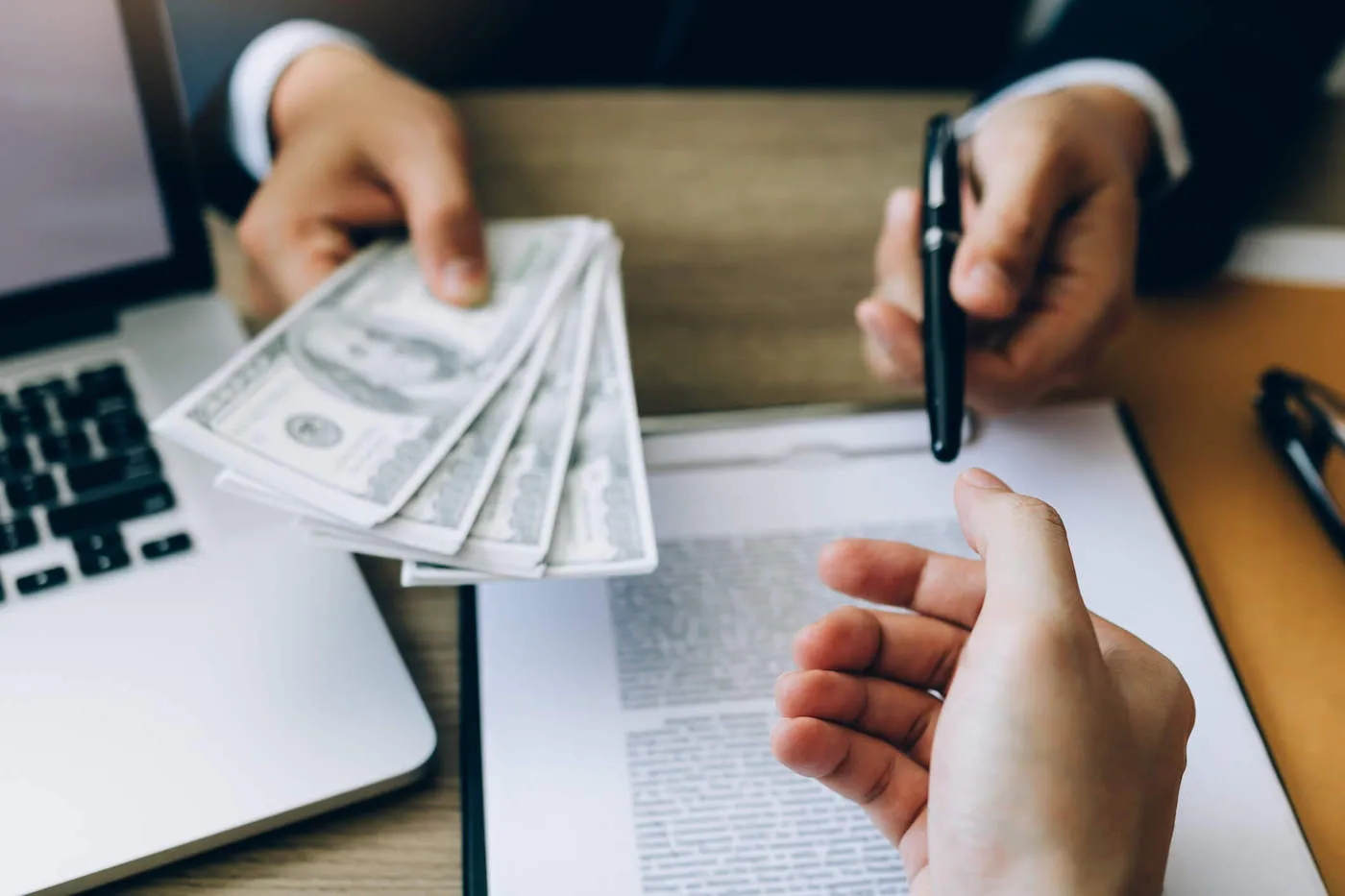 A Complete Overview of Obtaining Quick Loans for Financial Assistance